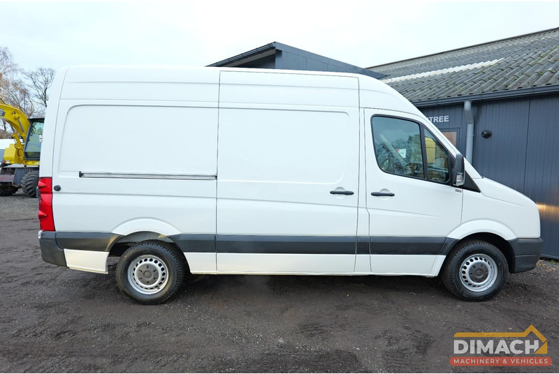 Volkswagen Crafter Tempomat L2H2 airco Euro 5 - lage km - trekhaak - Цельнометаллический фургон: фото 4 Volkswagen Crafter Tempomat L2H2 airco Euro 5 - lage km - trekhaak - Цельнометаллический фургон: фото 4