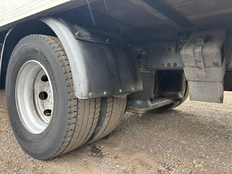 Грузовик с закрытым кузовом Volvo FL 12.240 laadklep Euro 5 automaat NL truck: фото 18