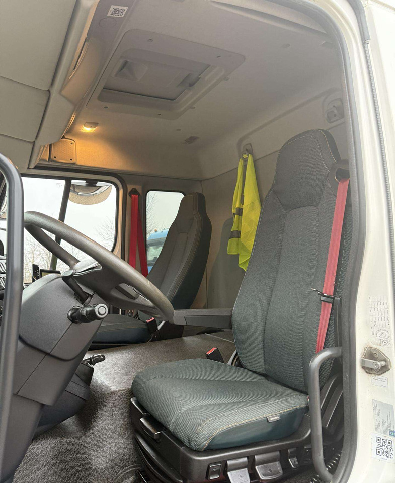 Автовоз Volvo FL 250: фото 17 Автовоз Volvo FL 250: фото 17