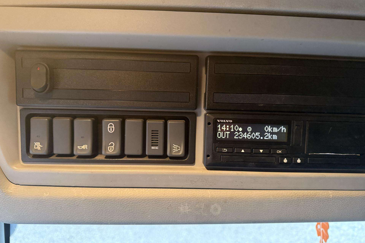 Автовоз Volvo FL 250: фото 14 Автовоз Volvo FL 250: фото 14