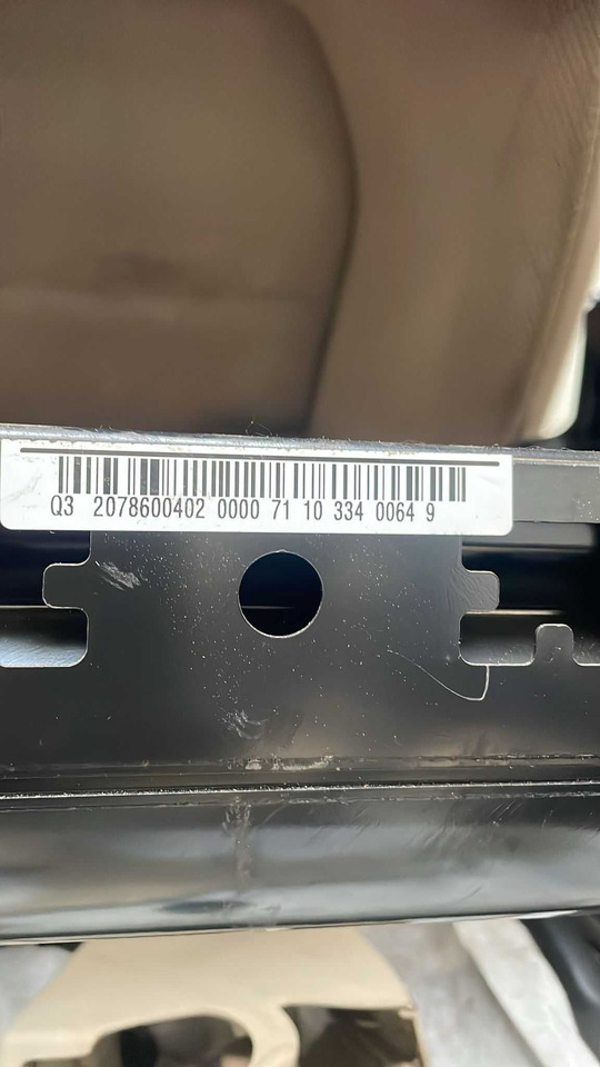 Fotele do Mercedes W 207 kabrio - Другая техника: фото 4 Fotele do Mercedes W 207 kabrio - Другая техника: фото 4
