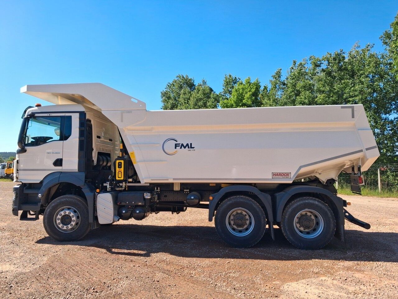 MAN TGS 33.400 - EURO2 - Самосвал: фото 3 MAN TGS 33.400 - EURO2 - Самосвал: фото 3