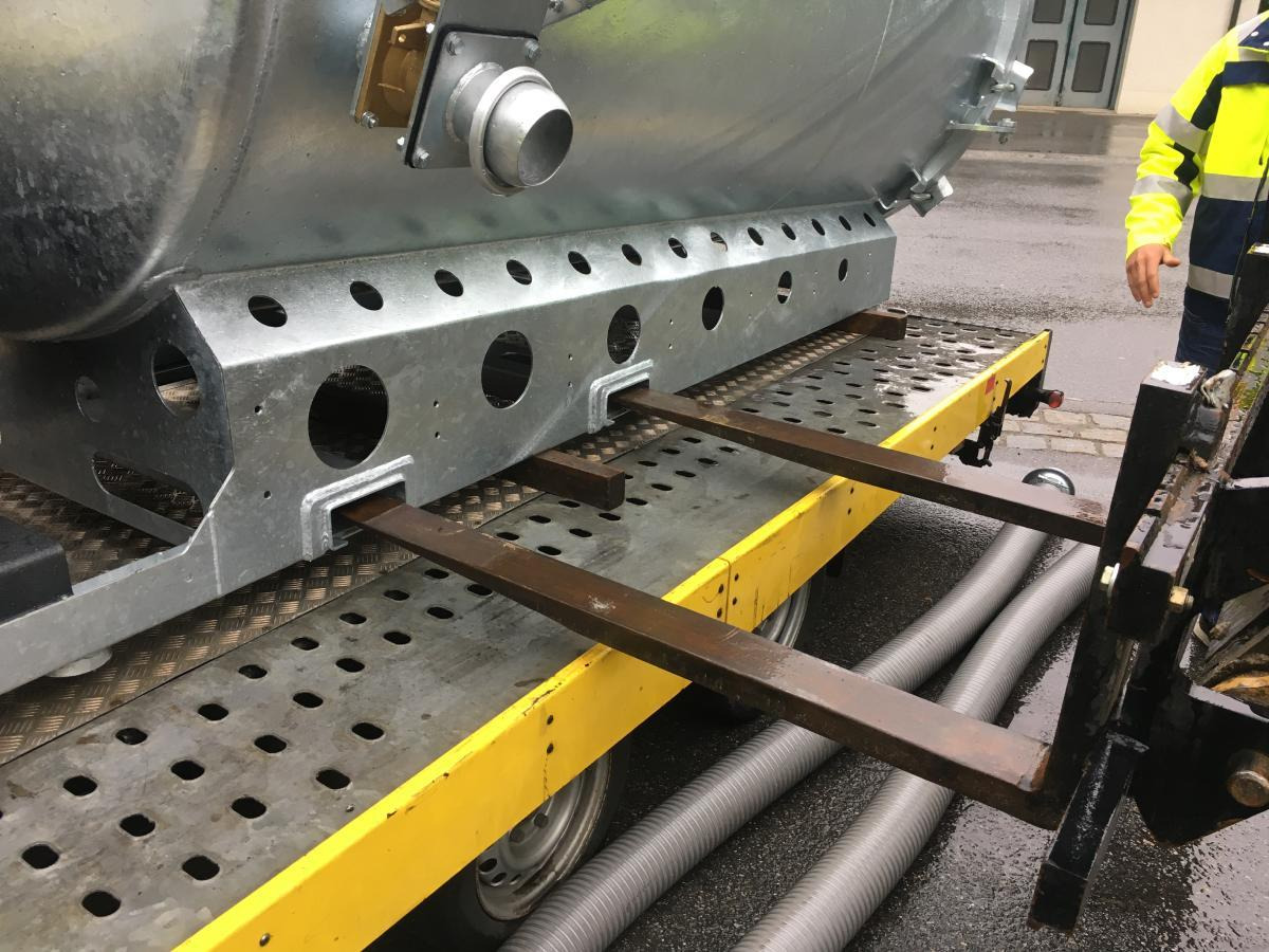 S-Vac 5,0m³ Saugfass 5000l Vakuumfass / Saugfass/ S-Vac - Техника для горизонтального бурения: фото 4 S-Vac 5,0m³ Saugfass 5000l Vakuumfass / Saugfass/ S-Vac - Техника для горизонтального бурения: фото 4
