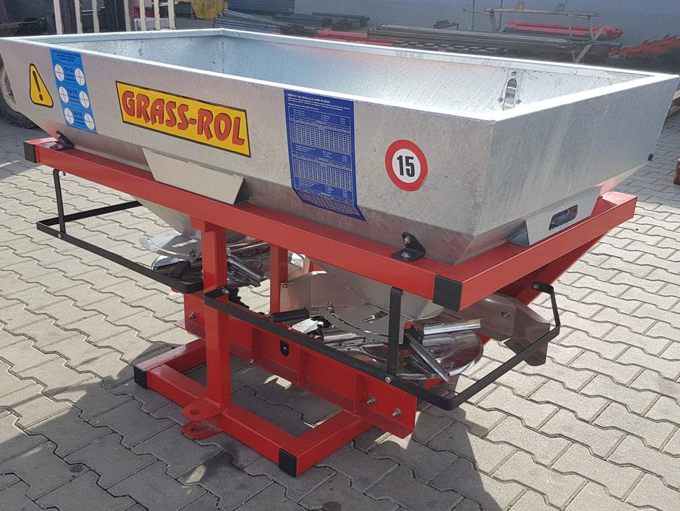 Grass-Rol Düngerstreuer / Fertilizer spreader / Epandeur d'engrais / Spandiconcime / Разбрасыватель минеральных удобрений / Rozsiewacz nawozu 600 l - Разбрасыватель удобрений: фото 4 Grass-Rol Düngerstreuer / Fertilizer spreader / Epandeur d'engrais / Spandiconcime / Разбрасыватель минеральных удобрений / Rozsiewacz nawozu 600 l - Разбрасыватель удобрений: фото 4