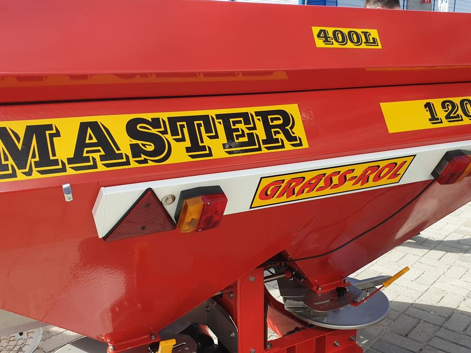 Grass-Rol Düngerstreuer / Fertilizer spreader / Epandeur d'engrais / Spandiconcime / Rozsiewacz nawozu / Разбрасыватель удобрений 1600 l - Разбрасыватель удобрений: фото 5 Grass-Rol Düngerstreuer / Fertilizer spreader / Epandeur d'engrais / Spandiconcime / Rozsiewacz nawozu / Разбрасыватель удобрений 1600 l - Разбрасыватель удобрений: фото 5
