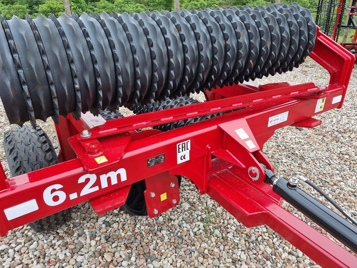 Lupus Ackerwalze / Sowing roller / Rouleau Cambridge / Wał posiewny 6,2 m - Полевой каток: фото 5 Lupus Ackerwalze / Sowing roller / Rouleau Cambridge / Wał posiewny 6,2 m - Полевой каток: фото 5