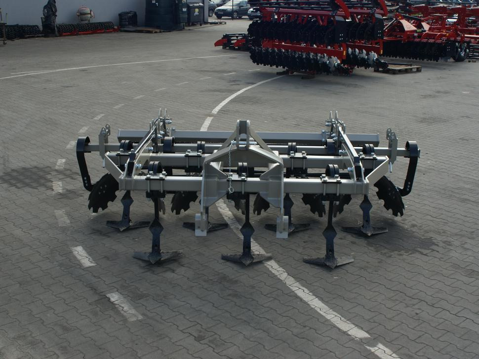 ROLEX Flügelschargrubber / Stubble cultivator / Dechaumeur à dents / Стерневой культиватор / Agregat podorywkowy 3 m - Культиватор: фото 4 ROLEX Flügelschargrubber / Stubble cultivator / Dechaumeur à dents / Стерневой культиватор / Agregat podorywkowy 3 m - Культиватор: фото 4