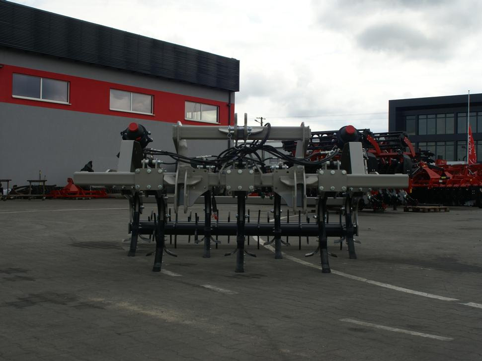 ROLEX Meißelpflug / Chisel plough / Decompacteur chisel / Aratro a scalpello Chisel / Чизельный плуг / Pług dłutowy 3 m - Глубокорыхлитель: фото 2 ROLEX Meißelpflug / Chisel plough / Decompacteur chisel / Aratro a scalpello Chisel / Чизельный плуг / Pług dłutowy 3 m - Глубокорыхлитель: фото 2