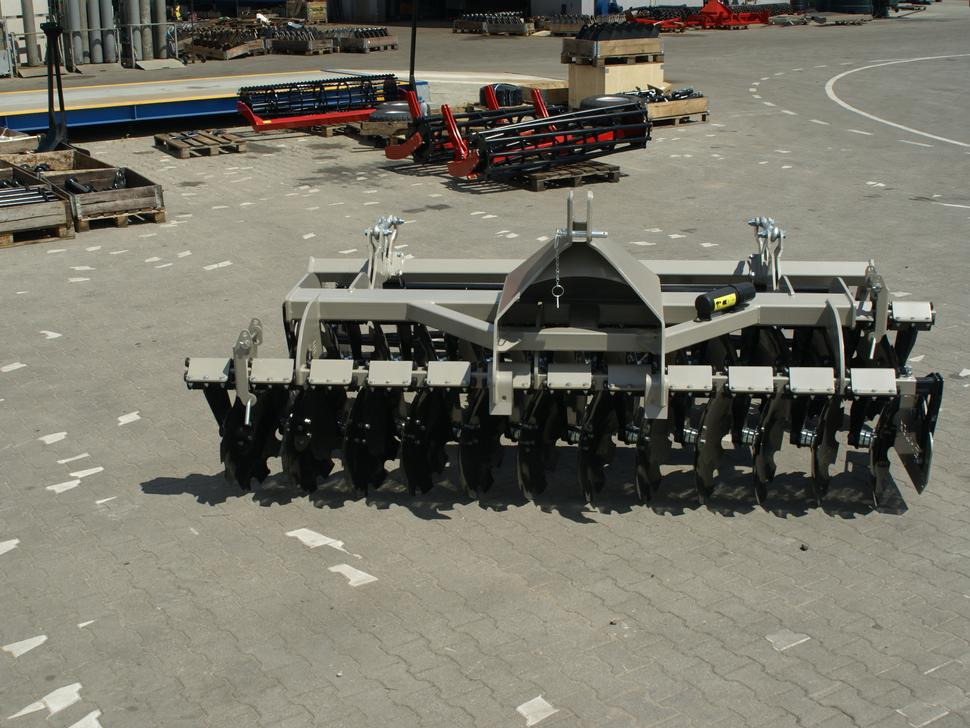 ROLEX Scheibenegge / Disc harrow / Dechaumeur à disques / Erpice a dischi / Дисковая борона / Brona talerzowa 3 m - Дисковая борона: фото 4 ROLEX Scheibenegge / Disc harrow / Dechaumeur à disques / Erpice a dischi / Дисковая борона / Brona talerzowa 3 m - Дисковая борона: фото 4