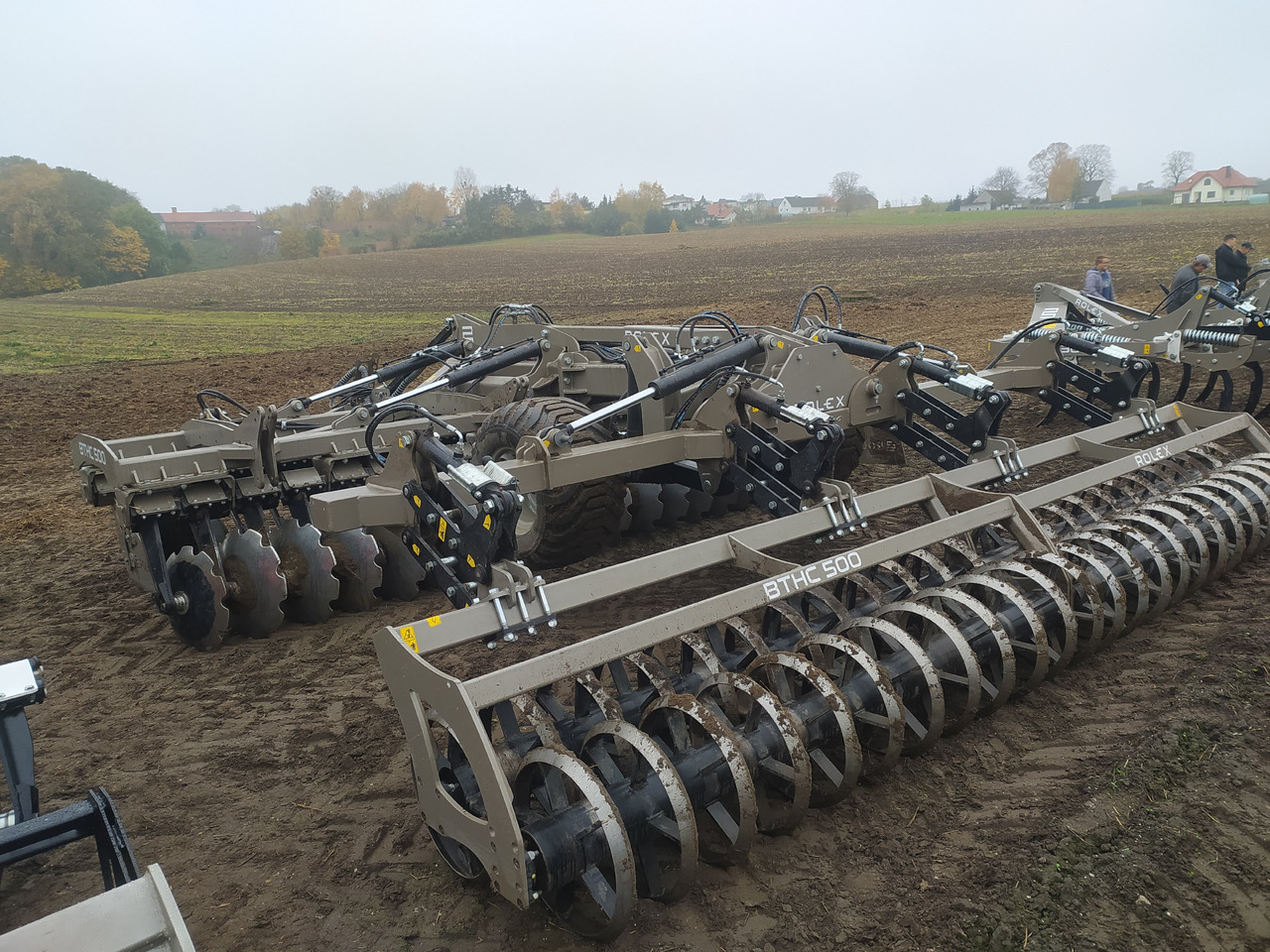 ROLEX Scheibenegge / Hydraulic discs harrow / Dechaumeur à disques / Erpice a dischi / Grada de discos / Дисковая борона / Brona talerzowa 5 m - Дисковая борона: фото 1 ROLEX Scheibenegge / Hydraulic discs harrow / Dechaumeur à disques / Erpice a dischi / Grada de discos / Дисковая борона / Brona talerzowa 5 m - Дисковая борона: фото 1