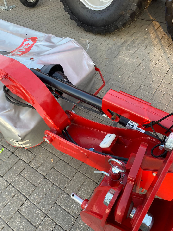 Spawex Scheibenmäher / Disc mower / Faucheuse à disques / Falciatrice a dischi / Segadora de discos / Дисковая косилка / Kosiarka dyskowa 2,8 m - Косилка: фото 4 Spawex Scheibenmäher / Disc mower / Faucheuse à disques / Falciatrice a dischi / Segadora de discos / Дисковая косилка / Kosiarka dyskowa 2,8 m - Косилка: фото 4