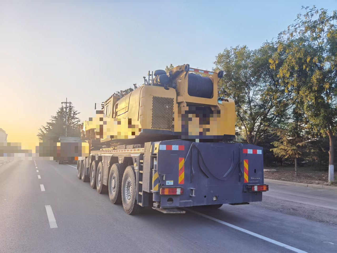 XCMG XCMG XCMG - Вседорожный кран: фото 3 XCMG XCMG XCMG - Вседорожный кран: фото 3