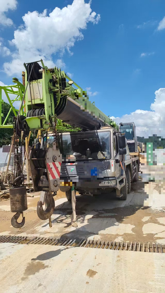 ZOOMLION ZOOMLION ZOOMLION - Мобильный кран: фото 1 ZOOMLION ZOOMLION ZOOMLION - Мобильный кран: фото 1