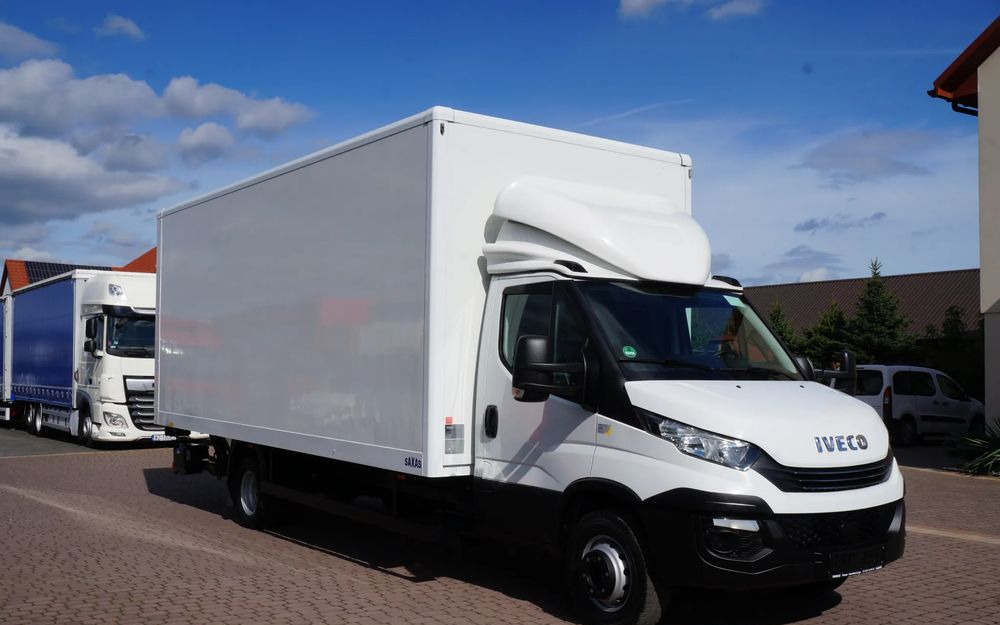Iveco DAILY 72c18 Automat HI-MATIC Kontener 6 m 117 tys km Wzorowy Stan - Грузовик с закрытым кузовом: фото 1 Iveco DAILY 72c18 Automat HI-MATIC Kontener 6 m 117 tys km Wzorowy Stan - Грузовик с закрытым кузовом: фото 1