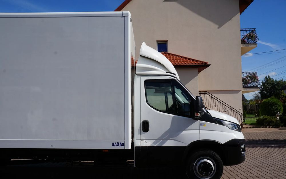 Iveco DAILY 72c18 Automat HI-MATIC Kontener 6 m 117 tys km Wzorowy Stan - Грузовик с закрытым кузовом: фото 3 Iveco DAILY 72c18 Automat HI-MATIC Kontener 6 m 117 tys km Wzorowy Stan - Грузовик с закрытым кузовом: фото 3