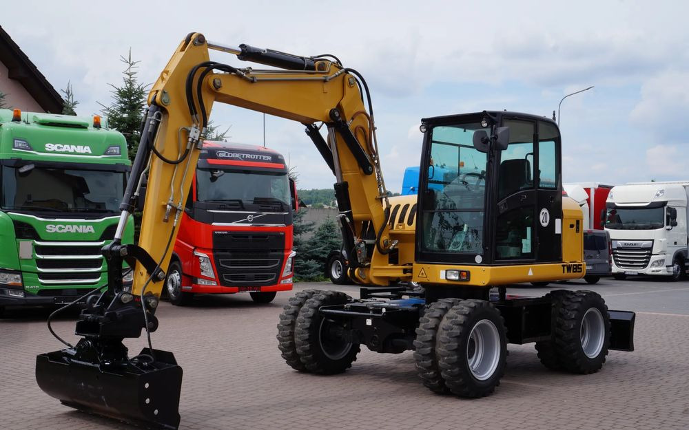 Terex TW 85 Koparka kołowa Sprowadzona silnik DEUTZ Stan Wzorowy - Колёсный экскаватор: фото 3 Terex TW 85 Koparka kołowa Sprowadzona silnik DEUTZ Stan Wzorowy - Колёсный экскаватор: фото 3