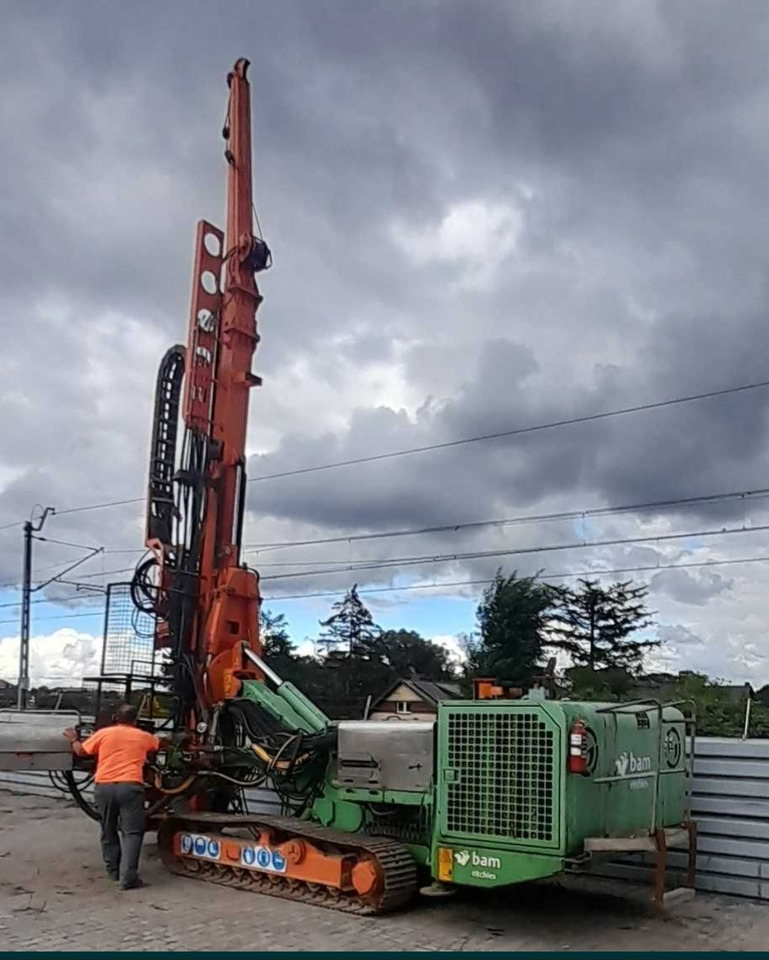 SOILMEC SM 14 - Буровая машина: фото 3 SOILMEC SM 14 - Буровая машина: фото 3