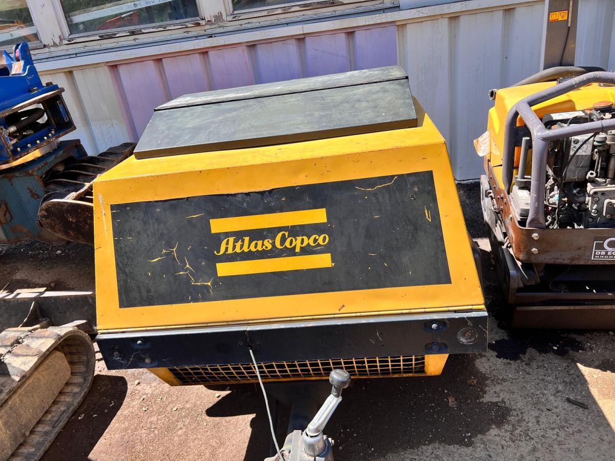 Atlas copco XAS 35 COMPRESSEUR 9BAR SUR REMORQUE (NET DE TVA) - Воздушный компрессор: фото 4 Atlas copco XAS 35 COMPRESSEUR 9BAR SUR REMORQUE (NET DE TVA) - Воздушный компрессор: фото 4