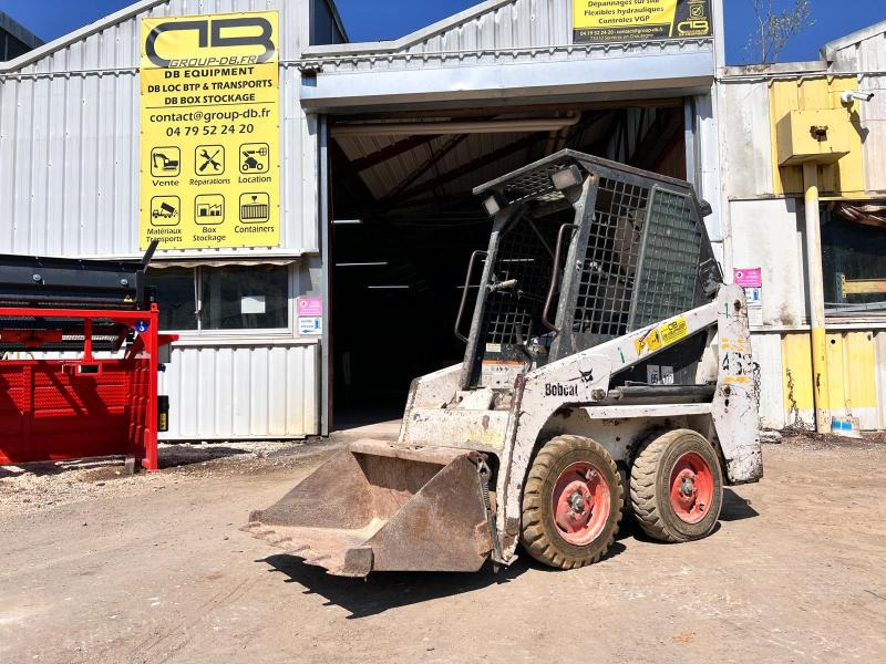 Bobcat 463 - Мини-погрузчик с бортовым поворотом: фото 1 Bobcat 463 - Мини-погрузчик с бортовым поворотом: фото 1