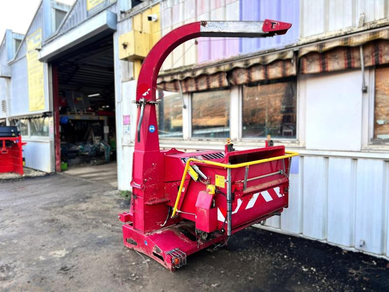 FSI TP250PTO Broyeur à branche arrière tracteur (NET DE TVA) - Измельчитель древесины: фото 1 FSI TP250PTO Broyeur à branche arrière tracteur (NET DE TVA) - Измельчитель древесины: фото 1