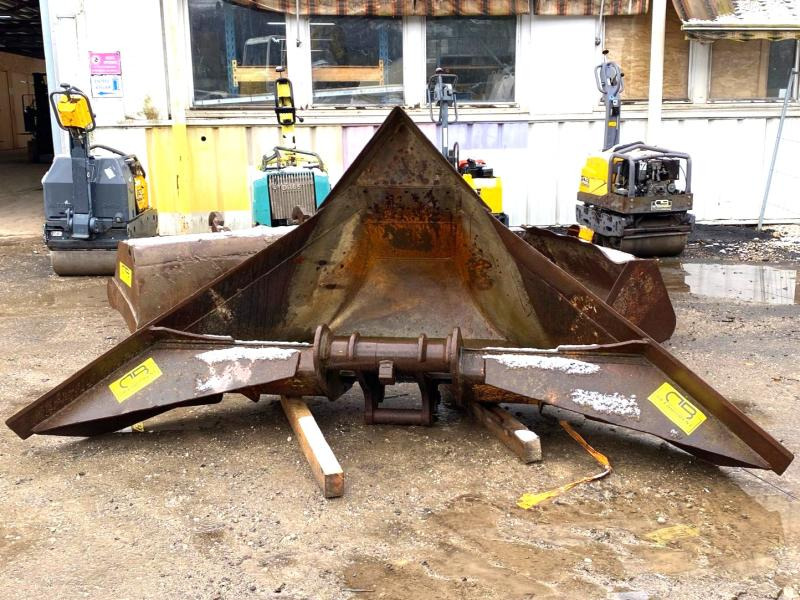 Godet trapèze attache Morin M6 - Ковш для экскаватора: фото 2 Godet trapèze attache Morin M6 - Ковш для экскаватора: фото 2