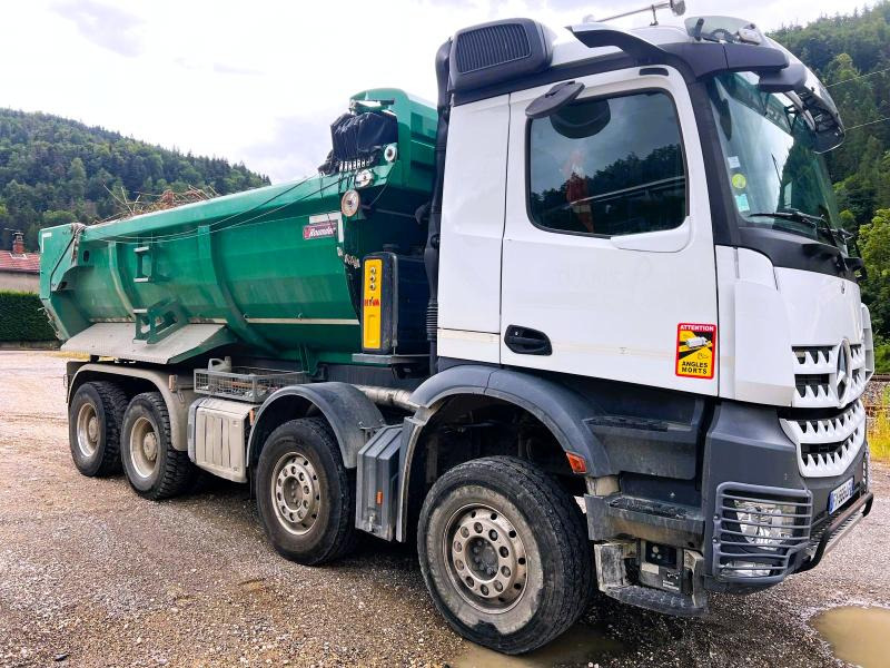 Mercedes Arocs CAMION BENNE 8x4 460cv 11L Euro6 - Самосвал: фото 2 Mercedes Arocs CAMION BENNE 8x4 460cv 11L Euro6 - Самосвал: фото 2