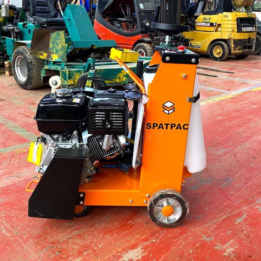SPATPAC TF450-4U SCIE À SOL NEUVE - Строительное оборудование: фото 3 SPATPAC TF450-4U SCIE À SOL NEUVE - Строительное оборудование: фото 3