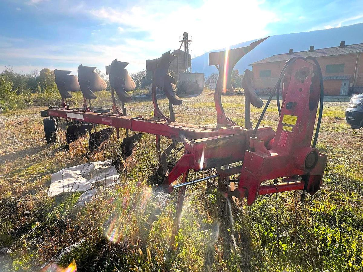 Vogel & Noot Charrue portée 5 corps - Плуг: фото 3 Vogel & Noot Charrue portée 5 corps - Плуг: фото 3