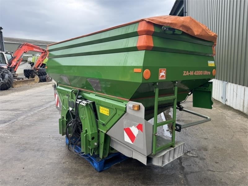Amazone Amazone ZA-M Ultra 4200 Profis Hydro - Разбрасыватель удобрений: фото 3 Amazone Amazone ZA-M Ultra 4200 Profis Hydro - Разбрасыватель удобрений: фото 3