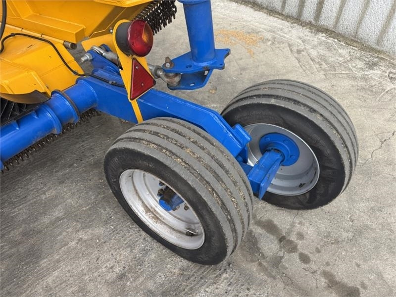 Bomford Bomford Triwing 6000 Topper - Косилка-измельчитель/ Мульчер: фото 5 Bomford Bomford Triwing 6000 Topper - Косилка-измельчитель/ Мульчер: фото 5
