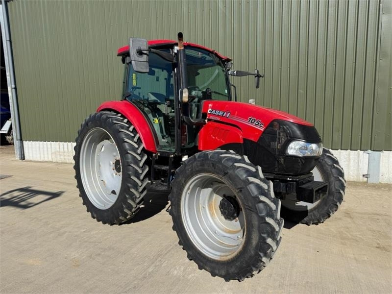 Case Case Farmall 105c - Трактор: фото 3 Case Case Farmall 105c - Трактор: фото 3
