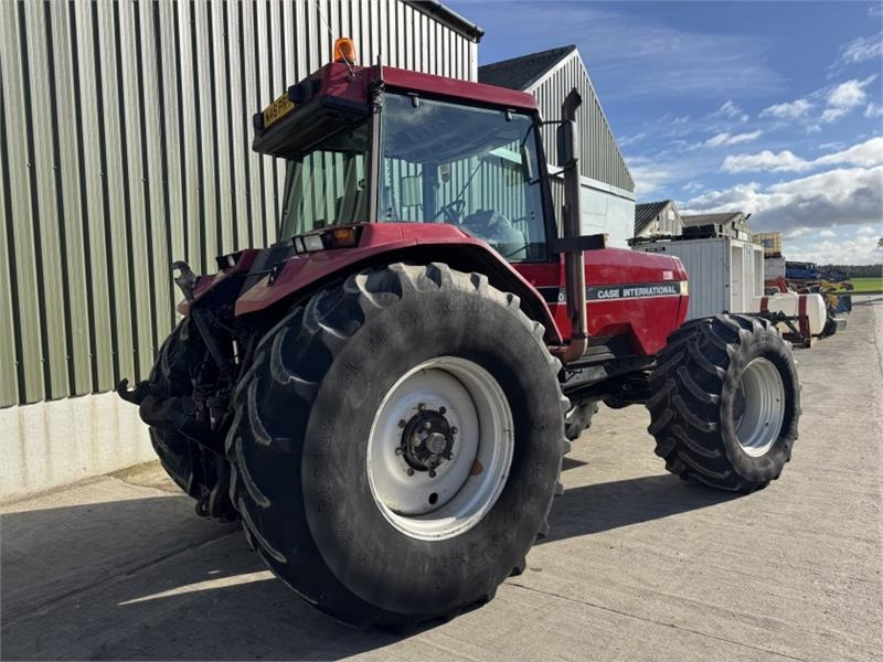 Case Magnum 7140 - Трактор: фото 2 Case Magnum 7140 - Трактор: фото 2