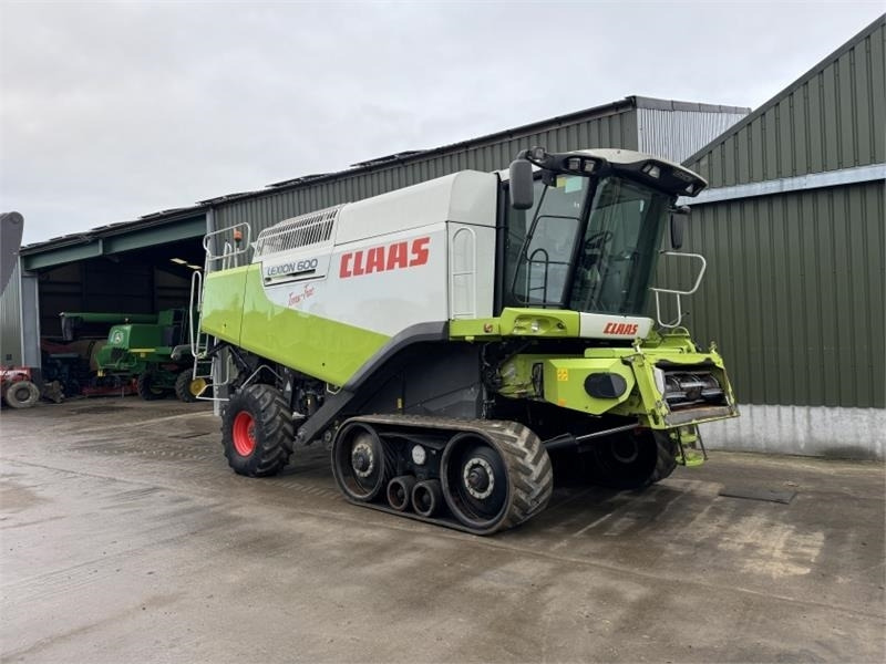 Claas Claas Lexion 600TT c/w V1200 Header - Навесное оборудование для комбайна: фото 1 Claas Claas Lexion 600TT c/w V1200 Header - Навесное оборудование для комбайна: фото 1