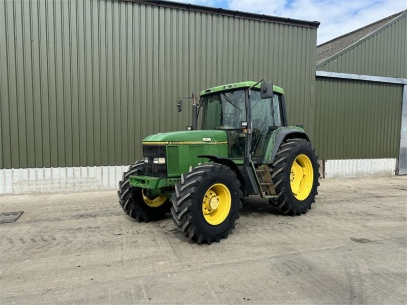 John Deere 6800 Tractor - Трактор: фото 1 John Deere 6800 Tractor - Трактор: фото 1