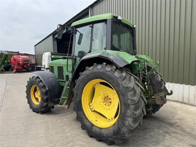 John Deere 6800 - Трактор: фото 2 John Deere 6800 - Трактор: фото 2