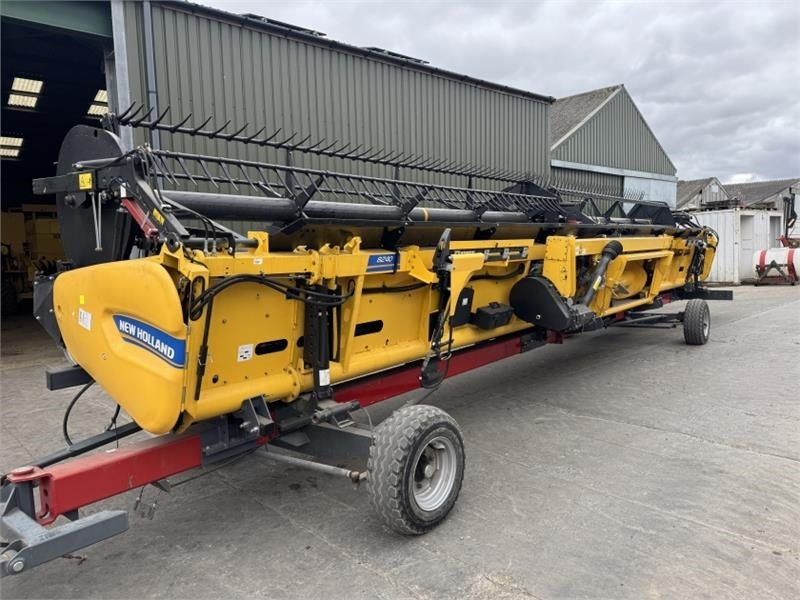New Holland 8Z40 Draper Header - Навесное оборудование для комбайна: фото 4 New Holland 8Z40 Draper Header - Навесное оборудование для комбайна: фото 4