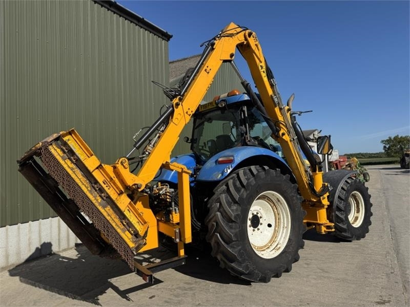 New Holland New Holland T6080 c/w Herder Cavalier Mid Mount He - Манипуляторная косилка: фото 4 New Holland New Holland T6080 c/w Herder Cavalier Mid Mount He - Манипуляторная косилка: фото 4