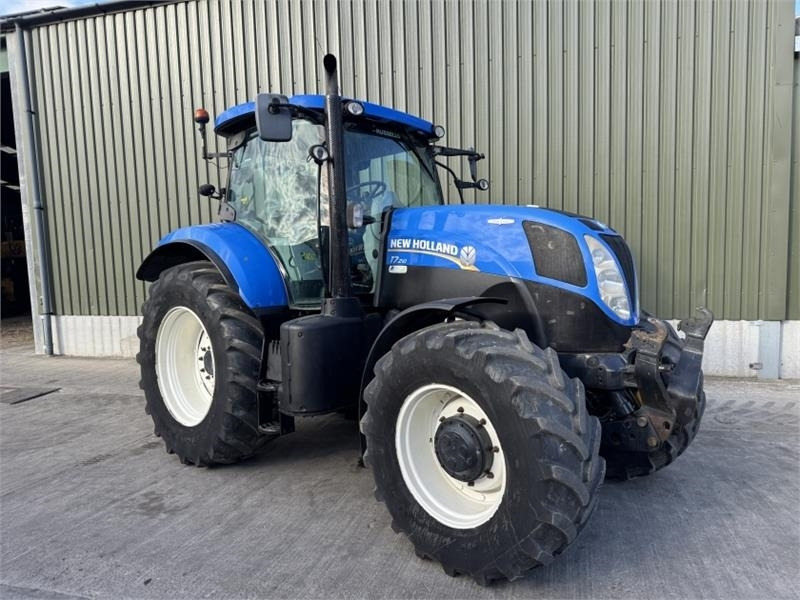 New Holland T7.210 Auto Command - Трактор: фото 2 New Holland T7.210 Auto Command - Трактор: фото 2