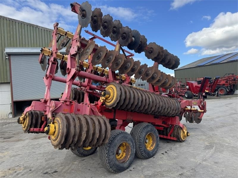 Vaderstad 820 Carrier  - Сельскохозяйственная техника: фото 2 Vaderstad 820 Carrier  - Сельскохозяйственная техника: фото 2