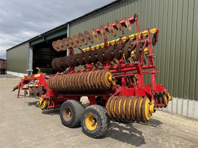 Vaderstad Carrier 820 Cultivator  - Почвофреза: фото 2 Vaderstad Carrier 820 Cultivator  - Почвофреза: фото 2