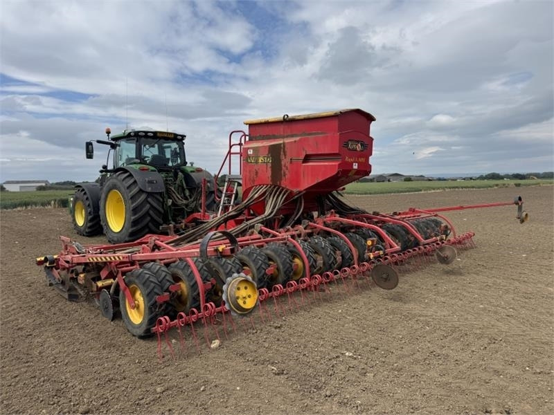 Vaderstad Vaderstad Rapid A800s **Video Below** - Посевной комплекс: фото 4 Vaderstad Vaderstad Rapid A800s **Video Below** - Посевной комплекс: фото 4