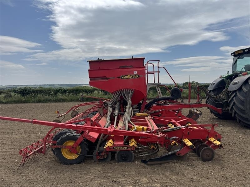 Vaderstad Vaderstad Rapid A800s **Video Below** - Посевной комплекс: фото 2 Vaderstad Vaderstad Rapid A800s **Video Below** - Посевной комплекс: фото 2