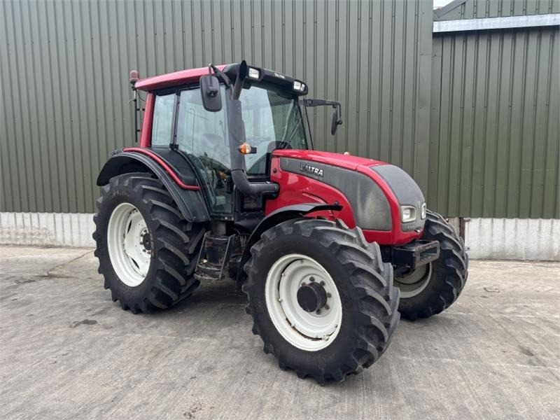 Valtra N121 Tractor - Трактор: фото 3 Valtra N121 Tractor - Трактор: фото 3