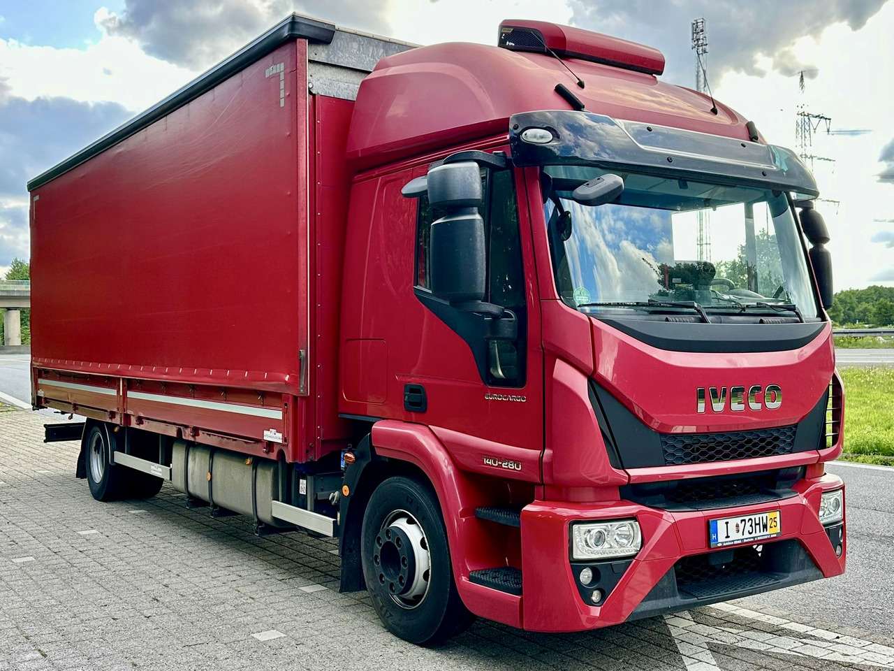 IVECO EUROCARGO 140-280 / BURTO - FIRANKA / AUTOMAT / EURO 6 / 18 PALET / KLIMA POSTOJOWA / 11.2019 / FULL SERWIS - Тентованный грузовик: фото 2 IVECO EUROCARGO 140-280 / BURTO - FIRANKA / AUTOMAT / EURO 6 / 18 PALET / KLIMA POSTOJOWA / 11.2019 / FULL SERWIS - Тентованный грузовик: фото 2
