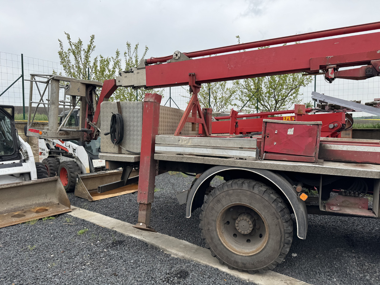 MAN 8-163 / 4X4 / PODNOŚNIK KOSZOWY / NISKI PRZEBIEG - Автоманипулятор: фото 4 MAN 8-163 / 4X4 / PODNOŚNIK KOSZOWY / NISKI PRZEBIEG - Автоманипулятор: фото 4