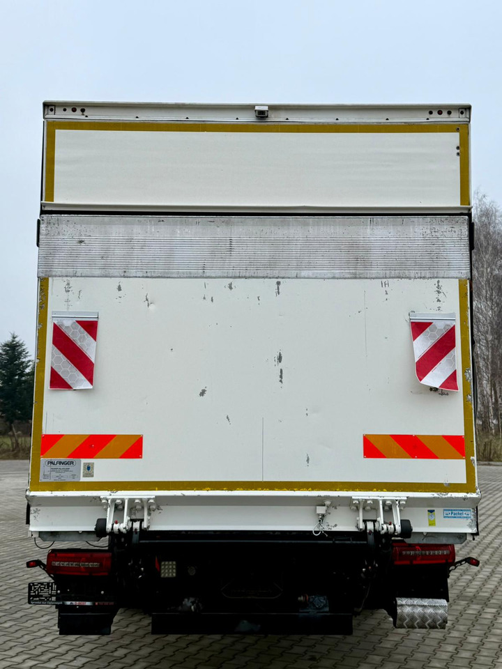 MAN TGM 15.290 / IZOTERMA / WINDA / 18 PALET / AUTOMAT / SYPIALKA / - Изотермический грузовик: фото 5 MAN TGM 15.290 / IZOTERMA / WINDA / 18 PALET / AUTOMAT / SYPIALKA / - Изотермический грузовик: фото 5