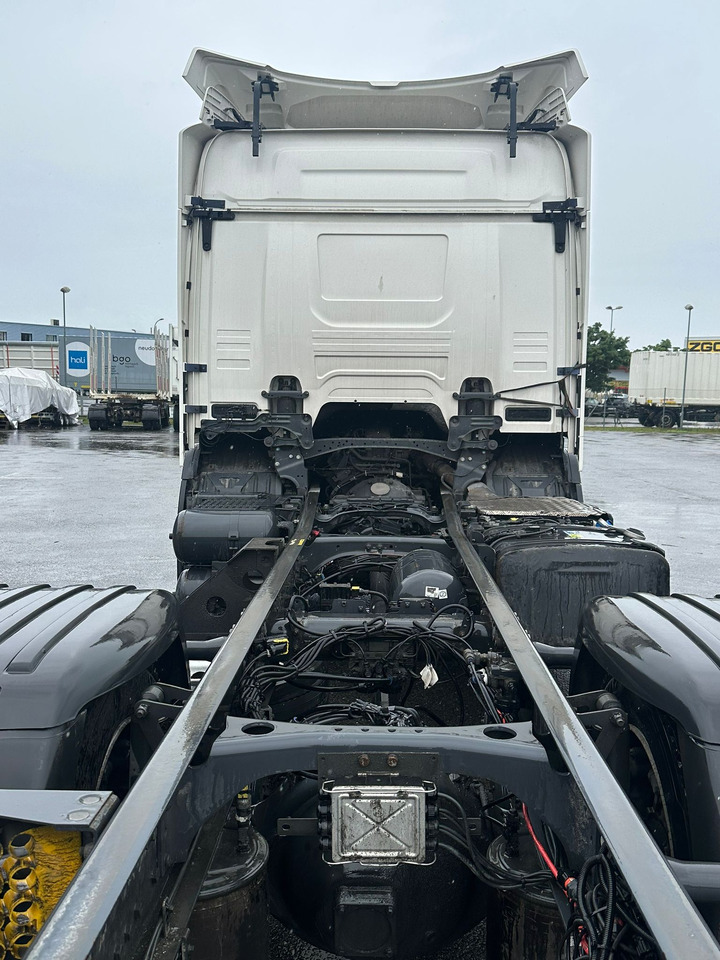 SCANIA P220 / RAMA DO ZABUDOWY / ROZSTAW OSI 3.90 M / SILNIK 6 / WYWROTKA / BECZKA / HAKOWIEC / UTRZYMANIE DRÓG / AUTOMAT / 2019 ROK / NISKI PRZEBIEG - Грузовик-шасси: фото 5 SCANIA P220 / RAMA DO ZABUDOWY / ROZSTAW OSI 3.90 M / SILNIK 6 / WYWROTKA / BECZKA / HAKOWIEC / UTRZYMANIE DRÓG / AUTOMAT / 2019 ROK / NISKI PRZEBIEG - Грузовик-шасси: фото 5