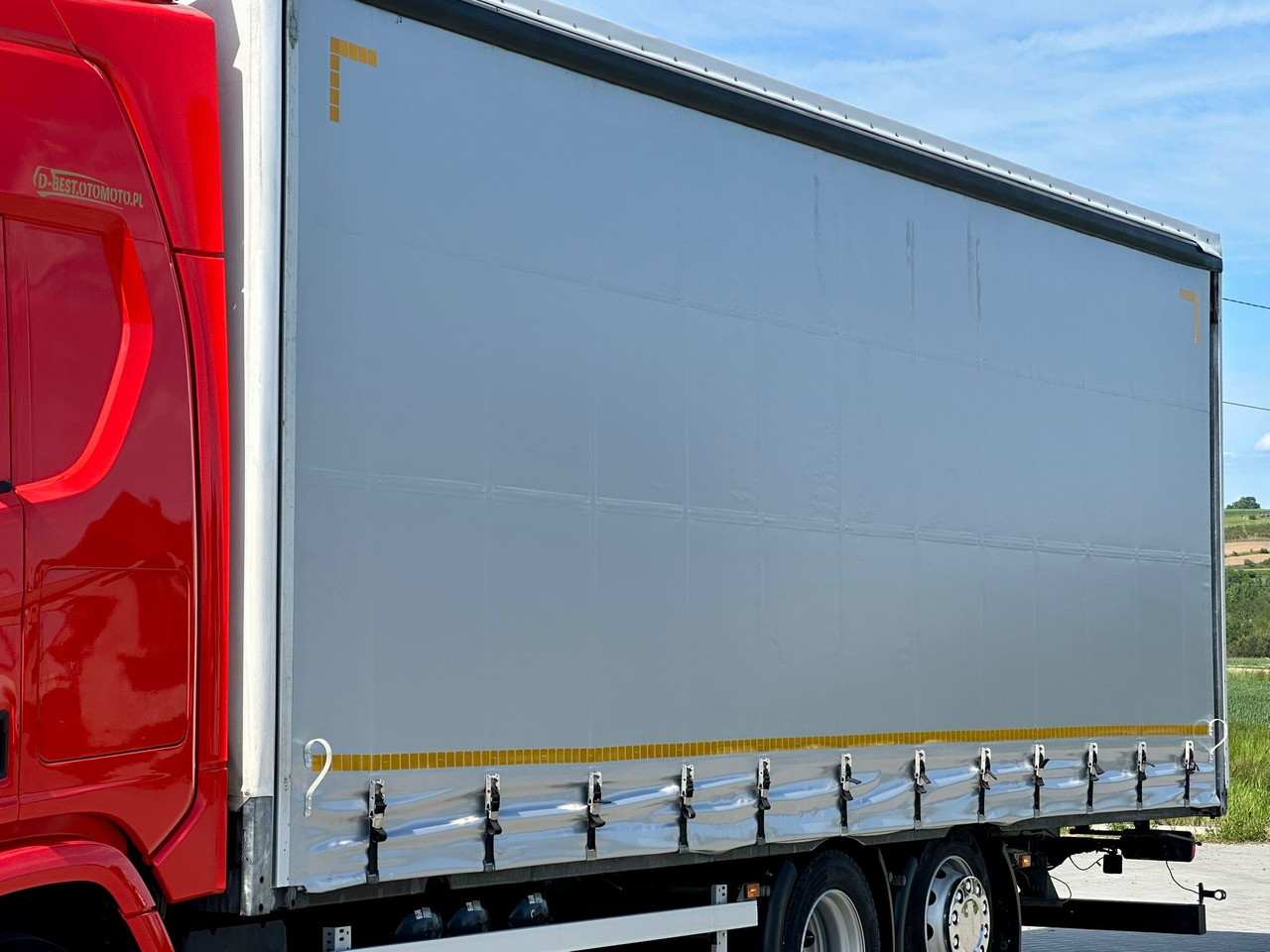 Тентованный грузовик SCANIA R410 / FIRANKA / 21 EUROPALET / 8.5 M DŁUGOŚCI / 6x2 / PODWIESZA: фото 17