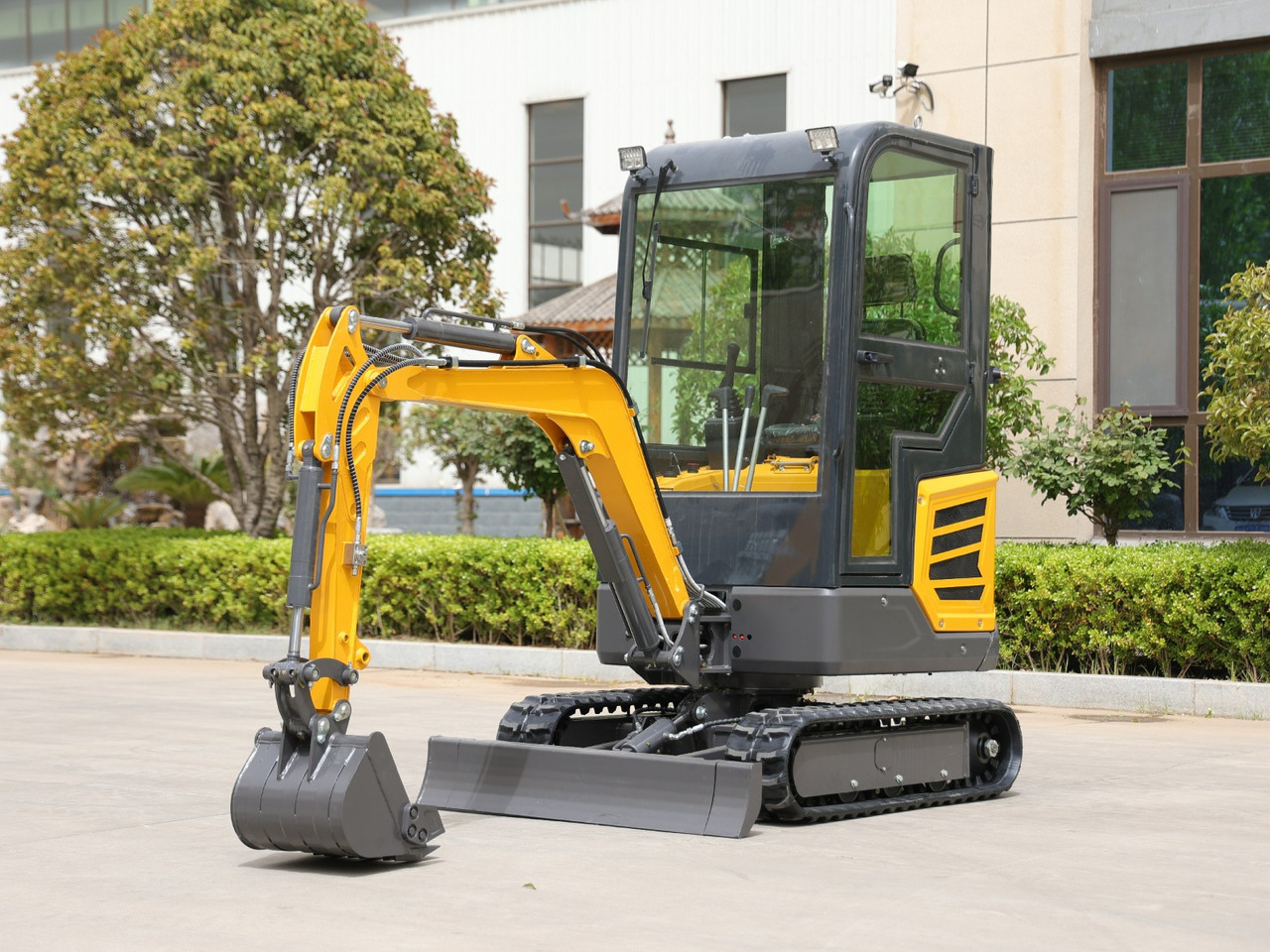 Müller Machinery Diesel Mini excavator 1.8 Ton - Müller Machinery MB 18 - KSH Laidong KB385B Motor - Мини-экскаватор: фото 2 Müller Machinery Diesel Mini excavator 1.8 Ton - Müller Machinery MB 18 - KSH Laidong KB385B Motor - Мини-экскаватор: фото 2