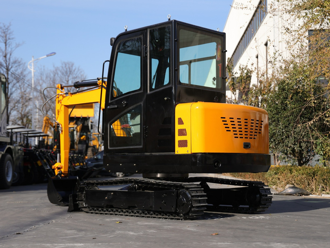 Müller Machinery - Xinchai 4D32 Motor Diesel Mini excavator 3.5 Ton - Müller Machinery MB 35 - VKSH - Мини-экскаватор: фото 5 Müller Machinery - Xinchai 4D32 Motor Diesel Mini excavator 3.5 Ton - Müller Machinery MB 35 - VKSH - Мини-экскаватор: фото 5